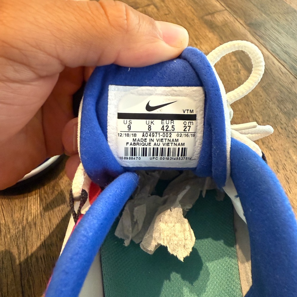 Nike Air Max 270 React Bauhaus - Picture 5 of 6